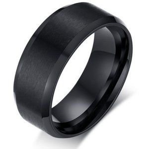 Titanium Ring, Black Band